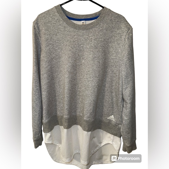 Adidas Women's Athletics Layer Sweatshirt Medium Grey Heather medium - Picture 1 of 7